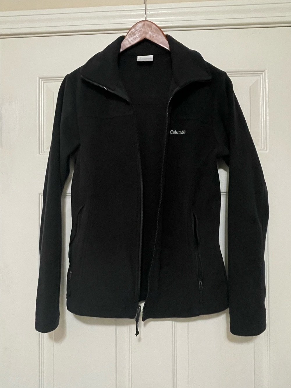 Columbia Women's Black Full-Zip Fleece Jacket